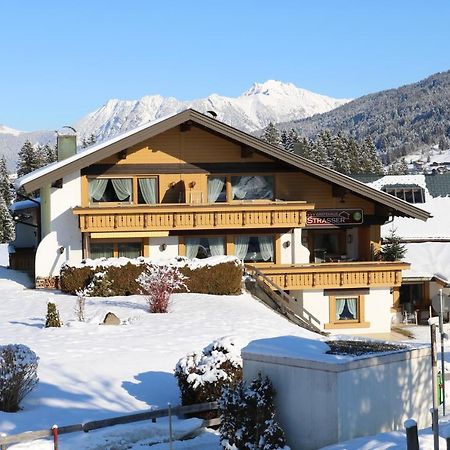 Gaestehaus Strasser Riezlern Ngoại thất bức ảnh