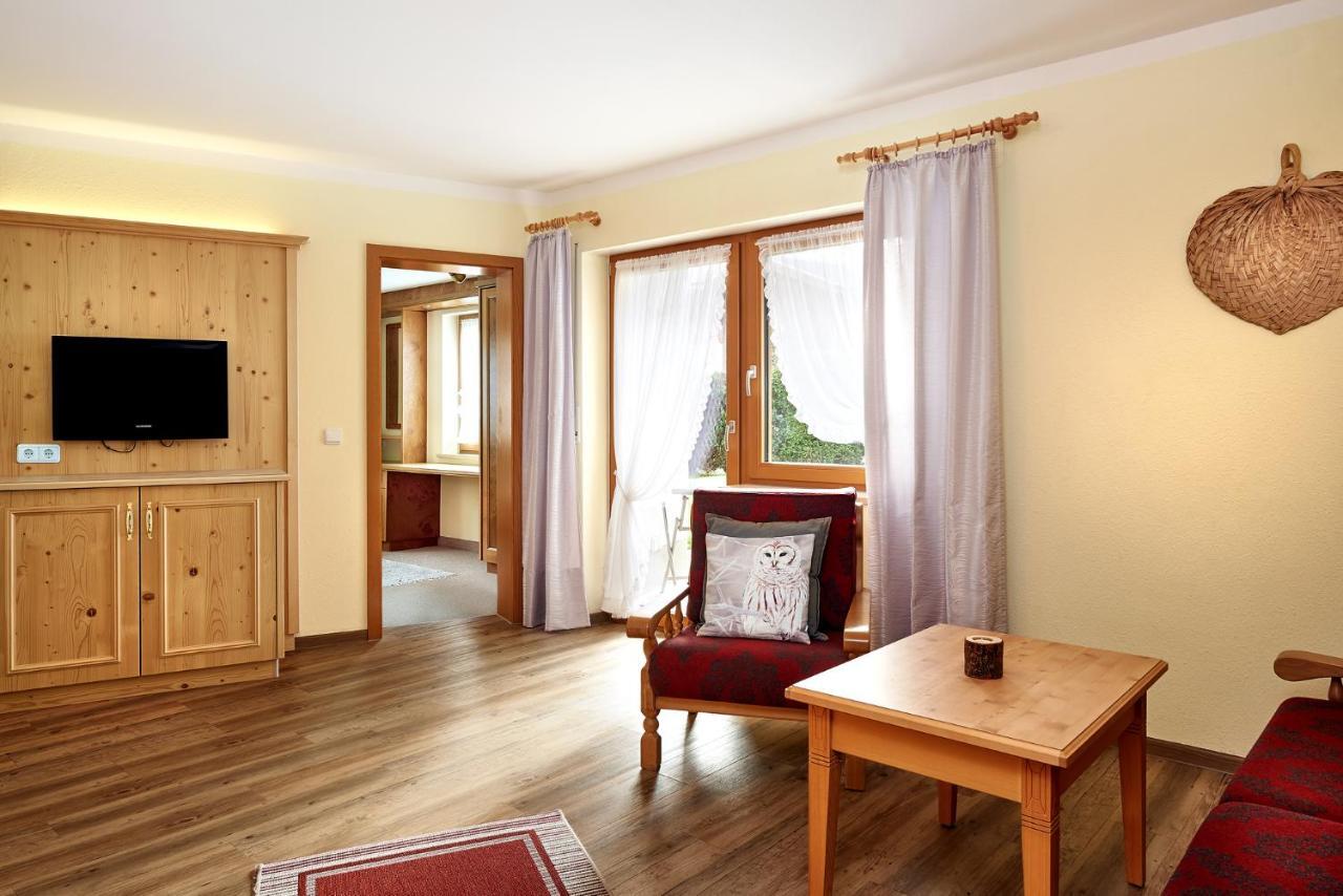 Gaestehaus Strasser Riezlern Ngoại thất bức ảnh
